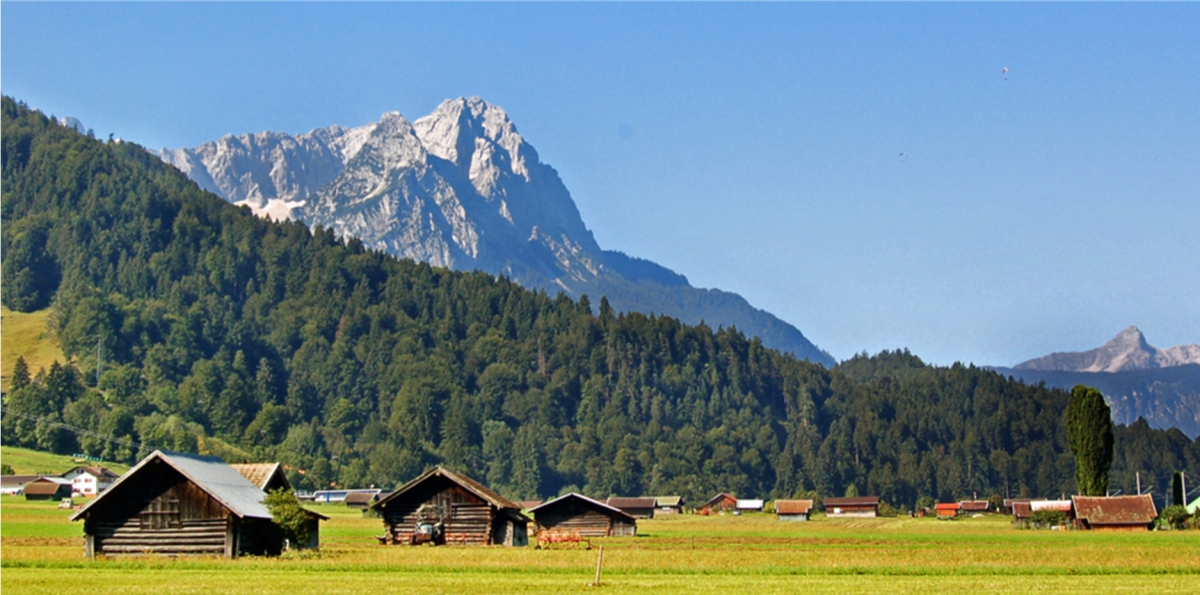 SOMMER IN DER ZUGSPITZARENA